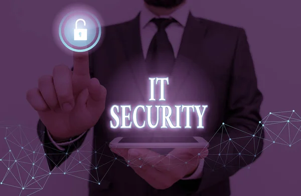 Palavra que escreve texto It Security. Conceito de negócio para proteção de dados ou ativos digitais contra acesso não autorizado . — Fotografia de Stock