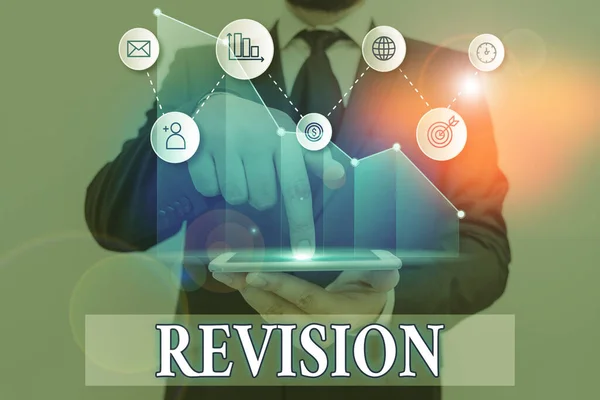 Word írás szöveg Revision. Üzleti koncepció a felülvizsgálat során, mint valaki könyvvizsgálat vagy számlázás. — Stock Fotó