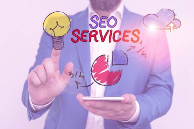 Kelime yazma Seo Servisi. Web sitesinin görünürlüğünü artırmak için teknik ve prosedürler süiti için iş konsepti.