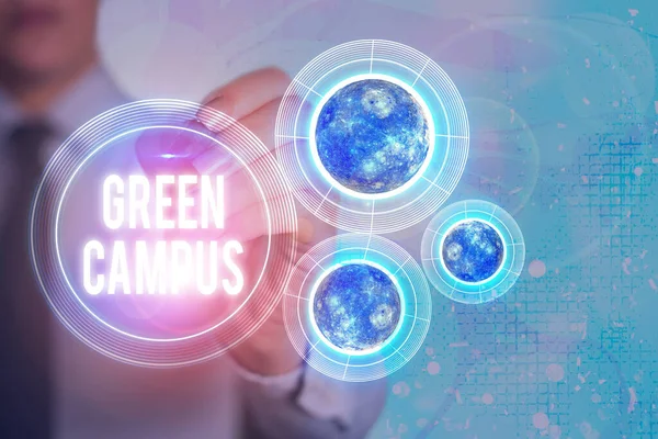 Parola scrittura testo Green Campus. Business concept per una struttura educativa sostenibile e rispettosa dell'ambiente Elementi di questa immagine forniti dalla NASA . — Foto Stock