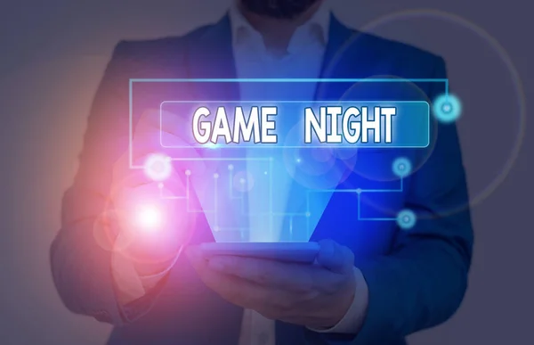 Word scrittura testo Game Night. Business concept per di solito il suo chiamato su date di gioco per adulti come il poker con gli amici . — Foto Stock