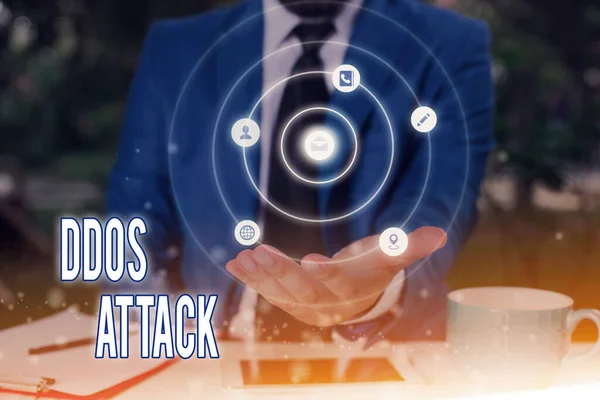 Texto de escritura de palabras Ddos Attack. Concepto de negocio para el perpetrador busca hacer que un recurso de red no esté disponible para el usuario . — Foto de Stock