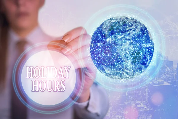 Tekst schrijven Holiday Hours. Bedrijfsconcept voor overwerk voor werknemers volgens flexibele werkroosters Elementen van dit beeld geleverd door Nasa. — Stockfoto