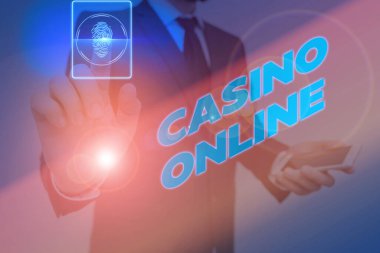 İnternet 'te Casino' ya mesaj yazıyorum. Kumarbazlar için iş kavramı online olarak kumarhane oyunlarına oynayabilir ve bahis oynayabilir.