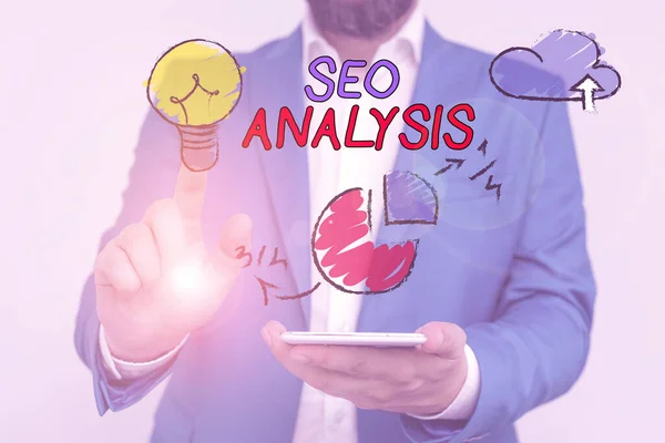 Texto de escritura de palabras Seo Analysis. Concepto de negocio para la herramienta ayuda a mostrar a estudiar cómo mejorar un ranking de sitios web . — Foto de Stock