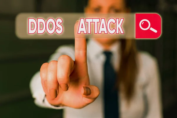 Texto de escritura de palabras Ddos Attack. Concepto de negocio para el perpetrador busca hacer que un recurso de red no esté disponible para el usuario . — Foto de Stock