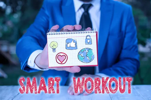 Word σύνταξη κειμένου Smart Workout. Επιχειρηματική έννοια για τον καθορισμό ενός στόχου που χαρτογραφεί ακριβώς τι πρέπει να κάνετε για να ταιριάζει. — Φωτογραφία Αρχείου