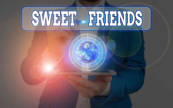 Tulisan tangan konseptual menunjukkan Sweet Friends. Foto bisnis teks bijaksana terhadap lain menunjukkan Nice dan mencintai menunjukkan Elemen gambar ini dilengkapi oleh NASA . — Stok Foto