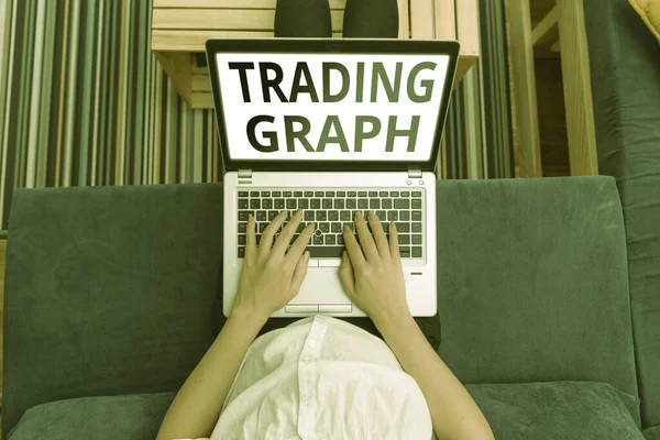 Fogalmi kézírás mutatja Trading Graph. Üzleti fotó bemutatása Képviseli a magas és alacsony a kereskedési időszak és az ár. — Stock Fotó