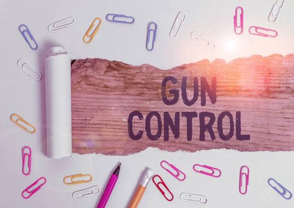 Manuscrito texto escrevendo Gun Control. Conceito que significa medida legal destinada a restringir a posse de armas . — Fotografia de Stock