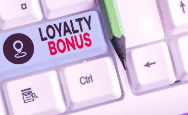 Kelime yazma sadakat bonusu. Sadık bir müşteri için para ya da puan gibi iş konsepti verilir.