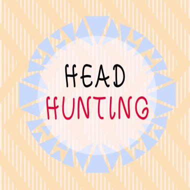 Kafa avcılığını gösteren kavramsal el yazısı. Müstakbel ya da potansiyel bir çalışanın işe alınması ile ilgili iş fotoğrafı metni. Asimmetrik düzensiz şekilli çok renkli nesne tasarımı.