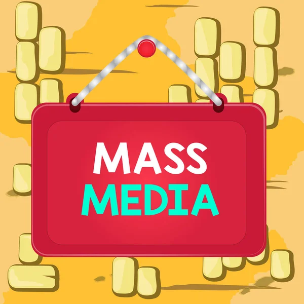 Woord schrijven tekst Mass Media. Business concept voor Groep tonen het maken van nieuws aan het publiek van wat er gebeurt Board vaste nagel frame string gestreept gekleurde achtergrond rechthoek paneel. — Stockfoto