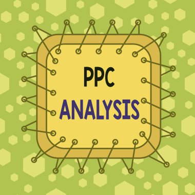 PPC Analizi 'ni gösteren not yazılıyor. Web sitelerine trafiği yönlendirmek için kullanılan iş fotoğrafı gösterimi internet reklam modeli asimetrik düzensiz şekil nesne çok renkli tasarımı.
