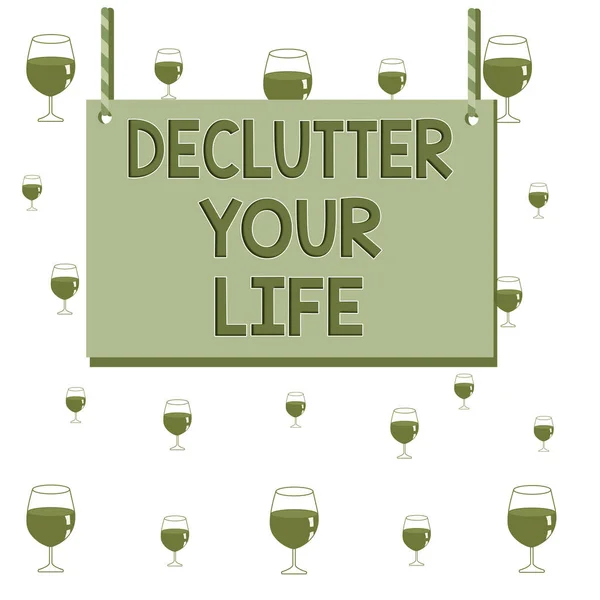 Znak tekstowy pokazujący Declutter Your Life. Zdjęcie koncepcyjne Aby wyeliminować obce rzeczy lub informacje w życiu Drewniana deska prostokąt kształt pustej ramki stałe kolorowe paski ciąg. — Zdjęcie stockowe