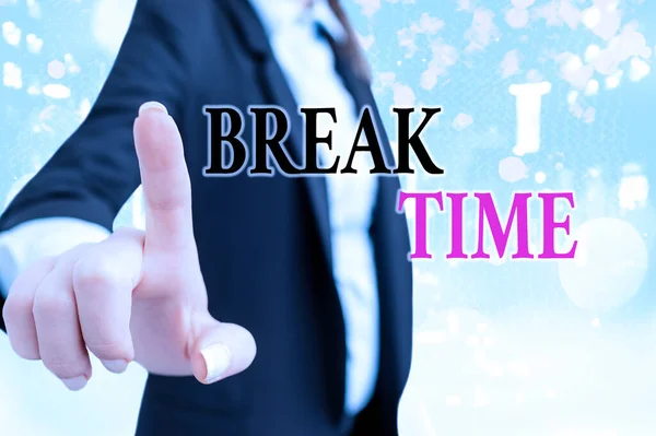 Segno di testo che mostra Break Time. Foto concettuale orario previsto quando i lavoratori smettono di lavorare per un breve periodo . — Foto Stock