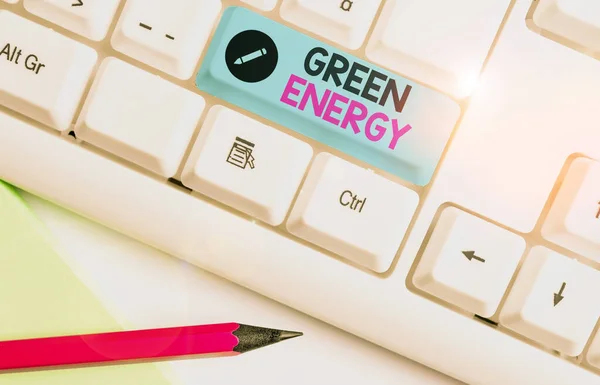 Rukopis Zelená energie. Pojem význam pochází z přírodních zdrojů a nepoškozuje ekosystém. — Stock fotografie