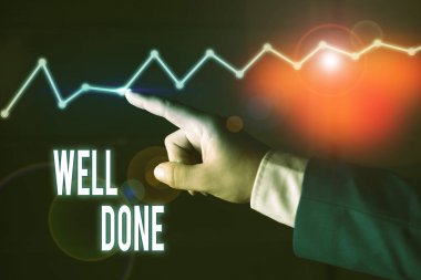 Bravo 'yu gösteren bir not yazıyorum. İş fotoğraflarının sergilenmesi iyi bir şey için yapılan gösteri ya da grup övgülerini kullandı..