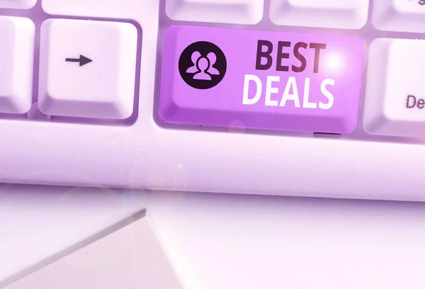 Teksten met de beste deals. Conceptuele foto zeer succesvolle transactie of zakelijke overeenkomst of een koopje. — Stockfoto