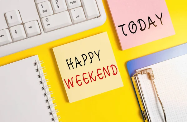 Word writing text Happy Weekend. Business concept for something nice has happened or they feel satisfied with life Empty papers with copy space on yellow background table. — Stock Photo, Image