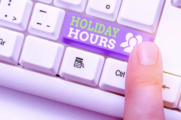Scrittura concettuale a mano che mostra le ore festive. Testo della foto aziendale Lavoro straordinario per i dipendenti secondo orari di lavoro flessibili . — Foto Stock
