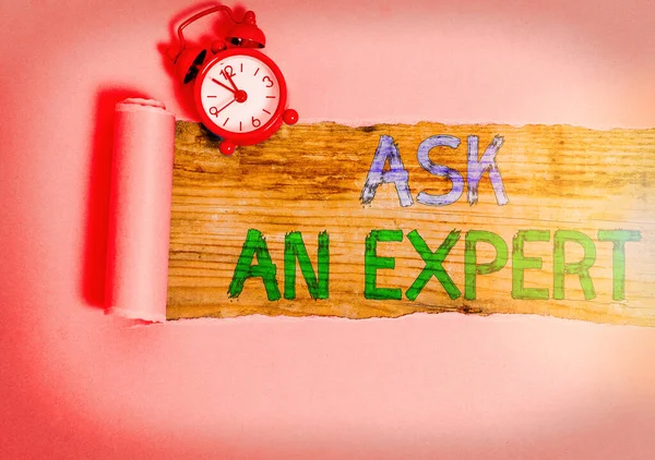 Fogalmi kézírás mutatja Ask an Expert. Üzleti fotó szöveg konzultáljon valakivel, aki jártas valamiben vagy jól informált. — Stock Fotó