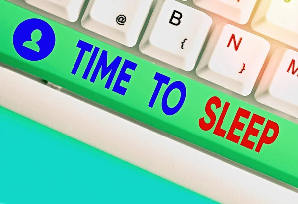 Scrivere una nota che mostra il tempo di dormire. Foto aziendale che mostra un periodo naturale di sonno o di inattività . — Foto Stock