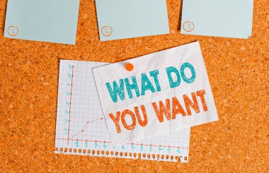 Ne istediğini gösteren bir not yazıyorum. Birisine bir şey sunmak ya da mantar büyüklüğündeki kağıt raptiye bildirim panosuna ihtiyaç duymak için kullanılan iş fotoğrafı sergisi.