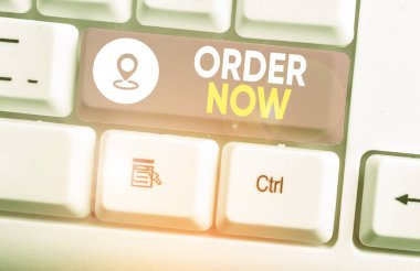 El yazısı metin Sipariş Şimdi. Kavram anlamı satmak satın almak için başka bir taraf tarafından doğrulanan istek.