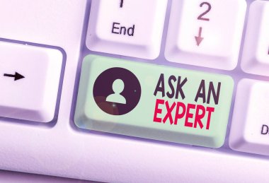 Bir Uzmansa Sor'u gösteren kavramsal el yazısı. Okuduğunuz iş fotoğrafı metin onayı, yönergeleri anlayabilir ve kabul eder.