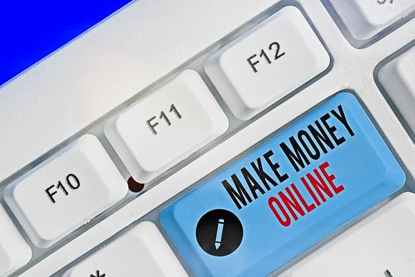 Texto para escrever palavras Ganhe Dinheiro Online. Conceito de negócio para fazer lucro usando internet como freelancer ou marketing . — Fotografia de Stock