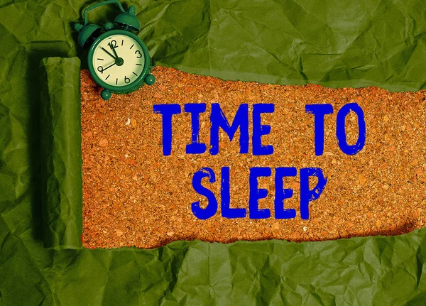 Sinal de texto mostrando Hora de dormir. Foto conceitual um período natural de sono ou estar em estado de inatividade . — Fotografia de Stock