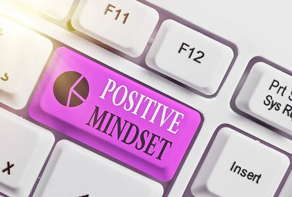 Handschrift Text Positive Mindset. Konzept bedeutet mentale Einstellung, bei der man positive Ergebnisse erwartet. — Stockfoto