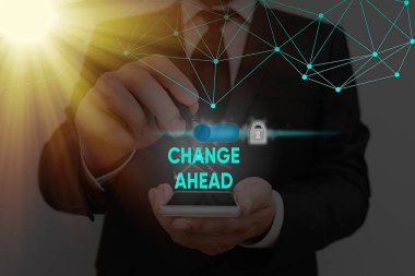 Metin işareti İleride Değişiklik Gösteriyor. Değiştirmek için kavramsal fotoğraf ya da başka bir değişimin farklı olması.