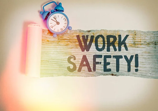 İş Güvenliğini gösteren metin işareti. Çalışanların sağlığını sağlamak için kavramsal fotoğraf politikaları ve prosedürleri.