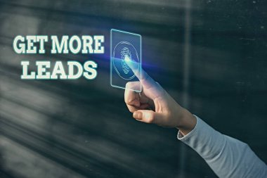 Kelime yazma metni Daha Fazla Müşteri Adayı alın. Tüketici çıkarı veya araştırma ürün veya hizmetleri için iş kavramı.