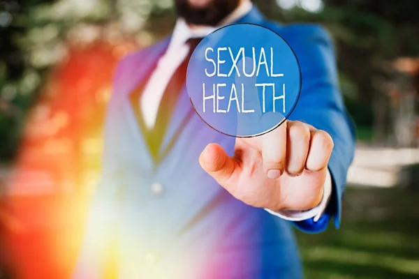 Szövegírás Szexuális egészség. Üzleti koncepció a szexuális kapcsolatok pozitív és tiszteletteljes megközelítéséhez Üzletember ujjal mutogatva előtte. — Stock Fotó