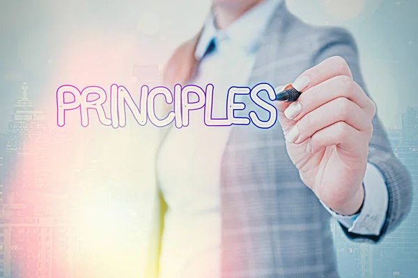 Tekst schrijven Principes. Bedrijfsconcept voor fundamentele waarheid dat als basis dient voor een geloofssysteem. — Stockfoto