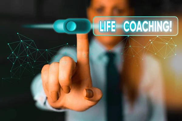 Scrivere una nota che mostra Life Coaching. Business photo showcase Dipendente impiegato per aiutare a mostrare raggiungere i loro obiettivi nella carriera . — Foto Stock