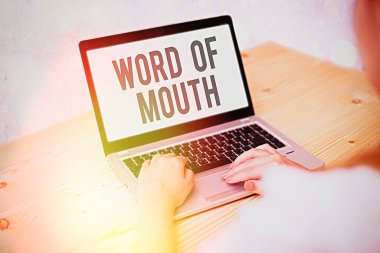 Ağzından çıkanı kulağın duyuyor mu? Yazılmadan iletilen iş fotoğrafı görüntüleme bilgileri.