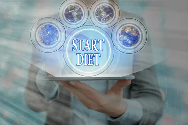 Slovo psaní textu Start Diet. Obchodní koncept pro speciální jídlo, na které se demonstrace omezuje Prvky tohoto obrazu poskytnuté NASA. — Stock fotografie