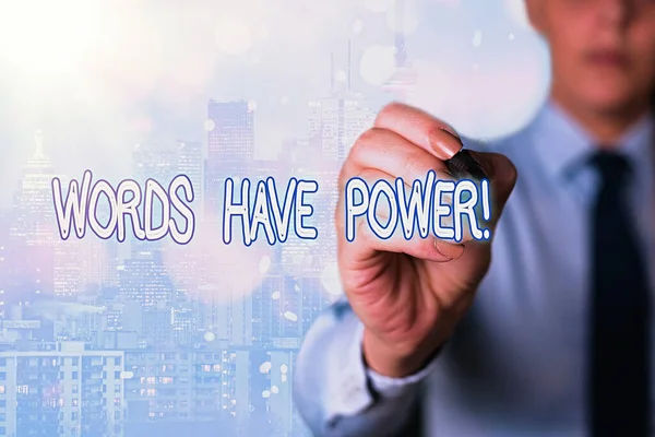 Word scrittura di testo Le parole hanno potere. Business concept per come hanno la capacità di aiutare a guarire male o danneggiare qualcuno . — Foto Stock