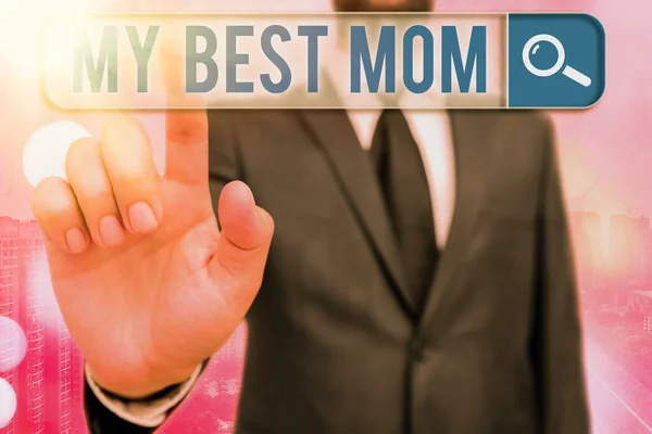 Skriver lapp som visar min bästa mamma. Affärsfoto visa Uppskattning för din mor s är kärlek känslor komplimang. — Stockfoto