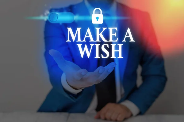 Signo de texto que muestra Make A Wish. Foto conceptual para desear una situación que es diferente de la que existe . —  Fotos de Stock