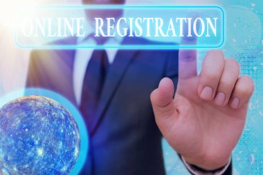 Online Kayıt 'ı gösteren bir not yazıyorum. NASA tarafından desteklenen bu görüntünün İnternet Elementleri üzerinden abone olmak veya kayıt olmak için iş fotoğrafı görüntüleme sistemi.