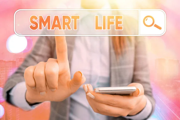 Tulisan tangan menulis Smart Life. Konsep pendekatan makna dikonseptualisasikan dari bingkai pencegahan dan gaya hidup. — Stok Foto