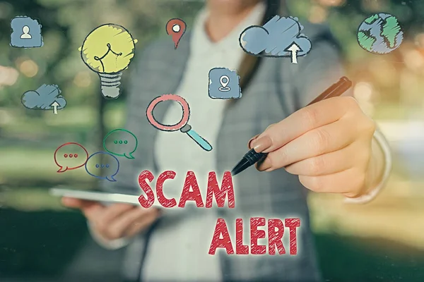 Woord schrijven tekst Scam Alert. Zakelijk concept om iemand te waarschuwen voor fraude of fraude. — Stockfoto