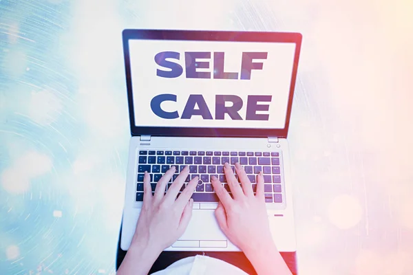 Conceptual hand writing showing Self Care. Business photo showcasing the practice of taking action to improve one is own health. — Stock Photo, Image