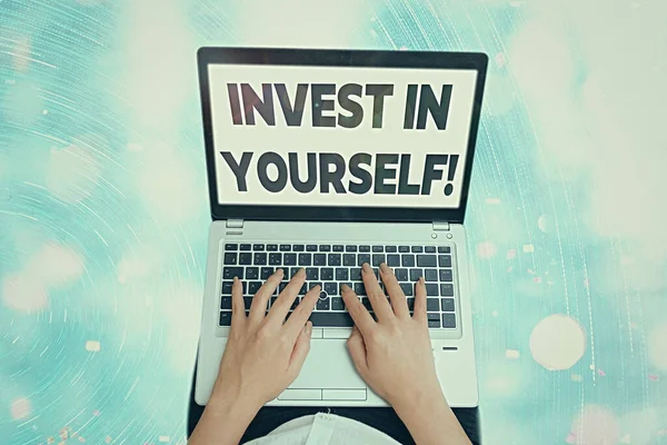Conceptual hand writing showing Invest In Yourself. Business photo showcasing nvesting in a coach or a training to learn new things. — Stock Photo, Image