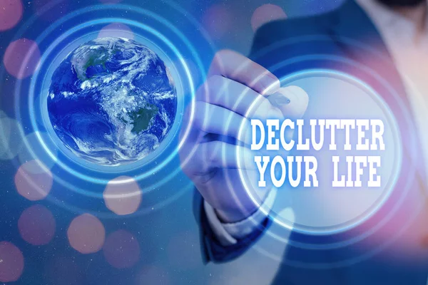Rukopis Declutter Your Life. Pojetí smyslu Odstranit cizí věci nebo informace v životě Prvky tohoto obrazu poskytnuté NASA. — Stock fotografie